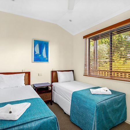 Tin Can Bay Marina Villas Kültér fotó