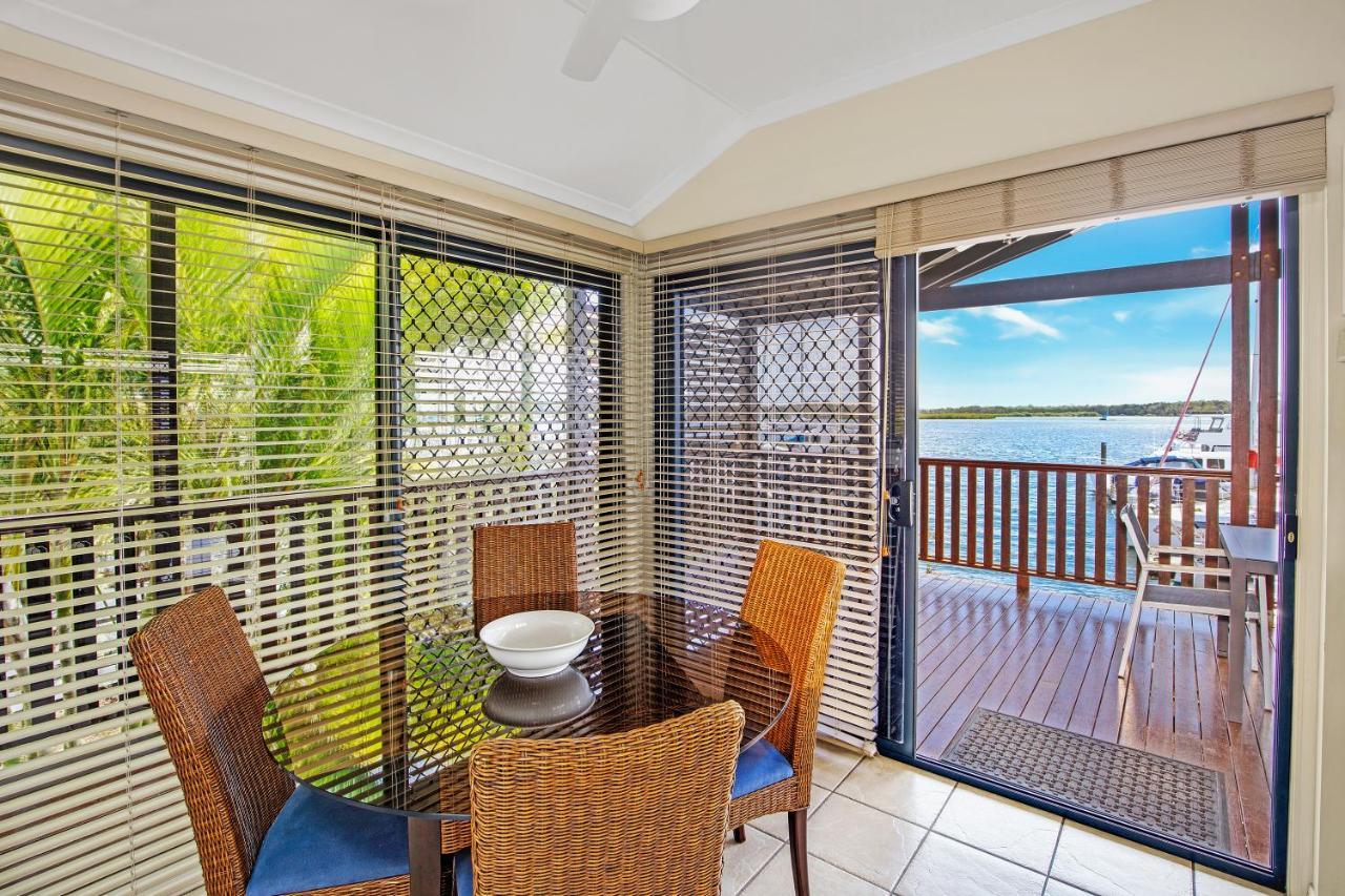 Tin Can Bay Marina Villas Kültér fotó